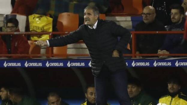 Herrera: «Estoy destrozado por llevar 8 goles en dos partidos fuera»