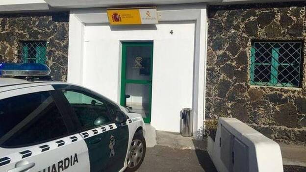 Un conductor bebido atropella a un guardia civil en un control