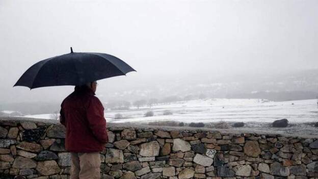 Un frente atlántico cruzará la Península con lluvias en el noroeste