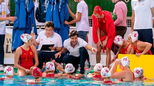 La selección española femenina se despide de Gran Canaria jugando ante Rusia
