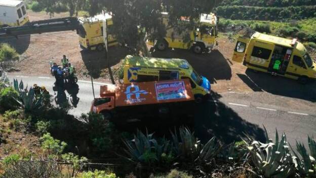 Vuelca un camión en Telde