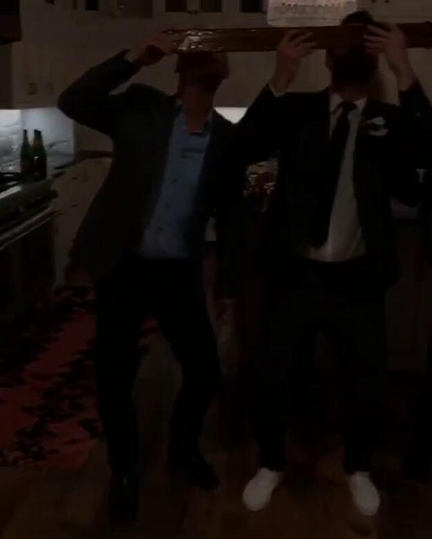 ¿Posible boda entre Miley Cyrus y Liam Hemsworth?