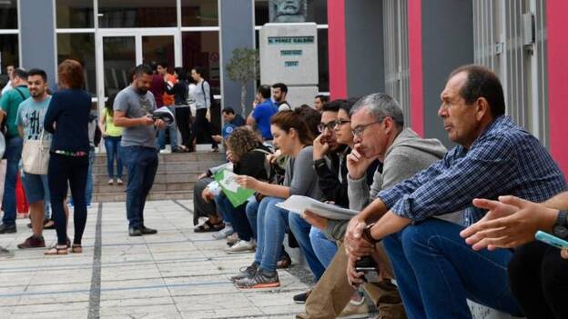 8.408 plazas en Sanidad y Educación para 2019