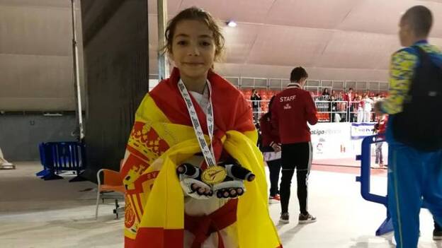 Adriana Rodríguez, campeona de Europa de taekwondo con 9 años