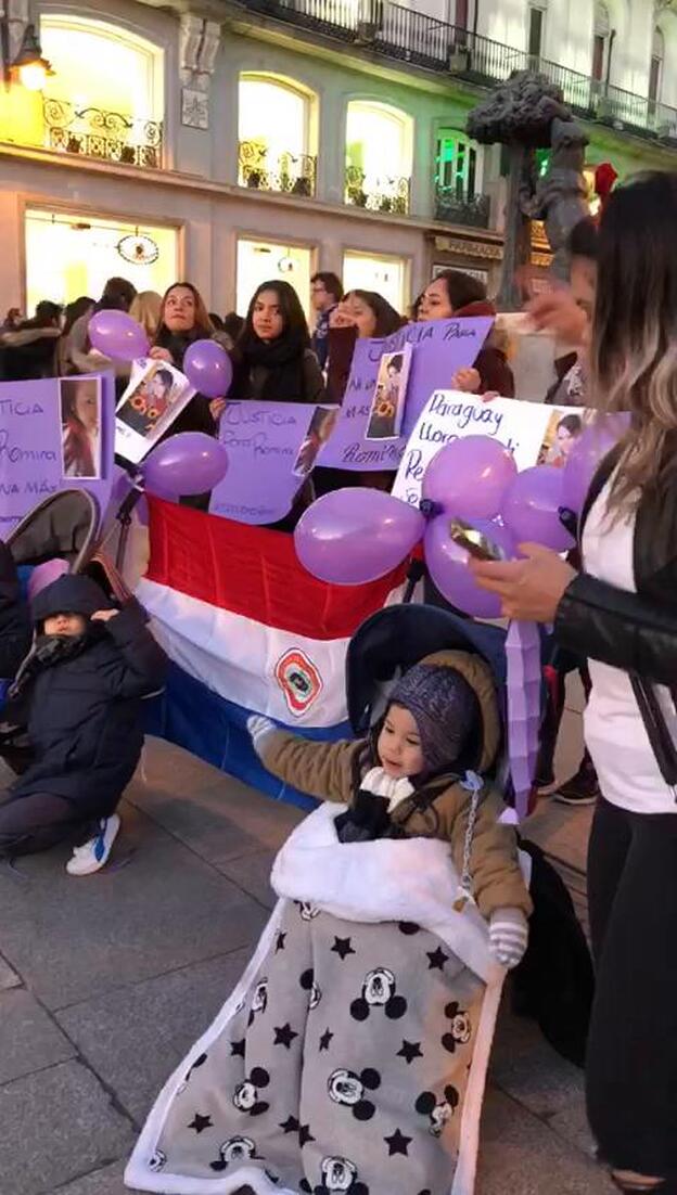 La familia pide «justicia» para Romina en Madrid