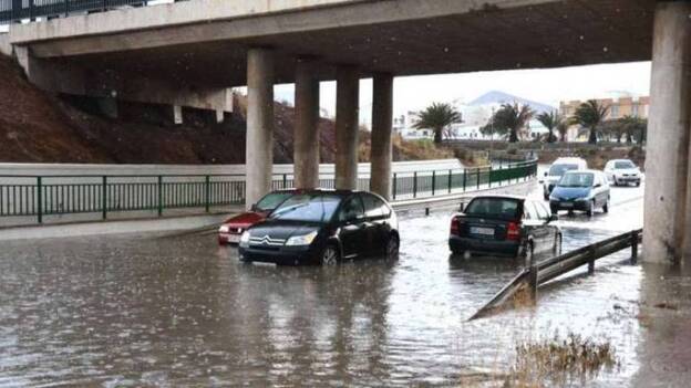 Canarias entrega en Bruselas los siete planes hidrológicos aprobados