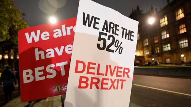 El Parlamento respalda que May mantenga el pulso con Bruselas