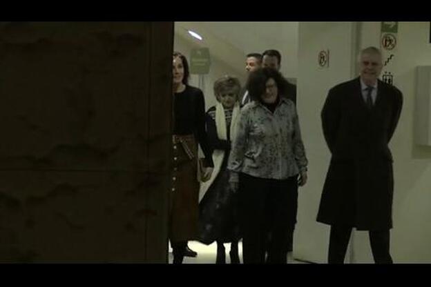 La Reina Letizia aboga por «respetar los silencios, sin silenciar», de los pacientes con cáncer