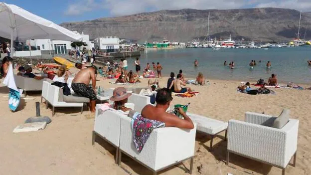 Gran Canaria supera por segundo vez barrera 4,51 millones de turistas en 2018