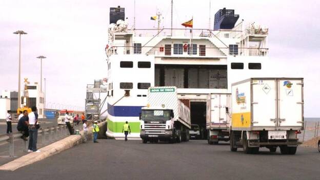 Armas llevará la operativa de Trasmediterránea a La Esfinge