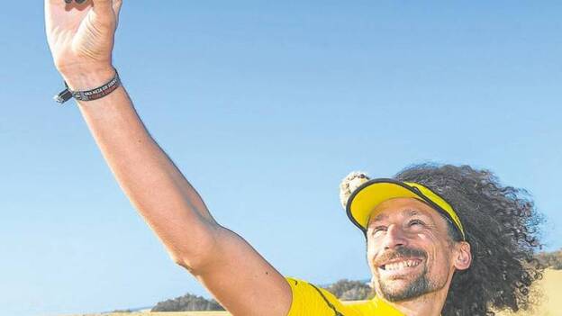 El italiano Luca Papi desea cumplir con su locura de 392 kilómetros