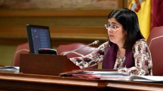 Darias dice que España «no necesita posiciones extremas» y apela a «explorar» el diálogo con Cataluña «dentro» de la ley