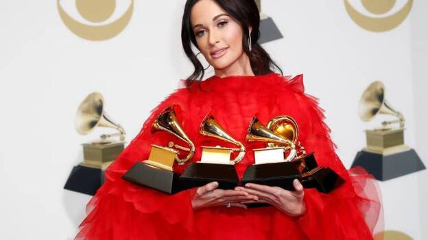 Kacey Musgraves, triunfadora inesperada de los Grammy junto a Childish Gambino