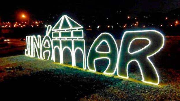 Telde instala un cartel de 10 metros en la entrada de Jinámar