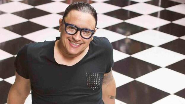 Elvis Crespo: «Hay que alimentar la creatividad para evolucionar como artista»