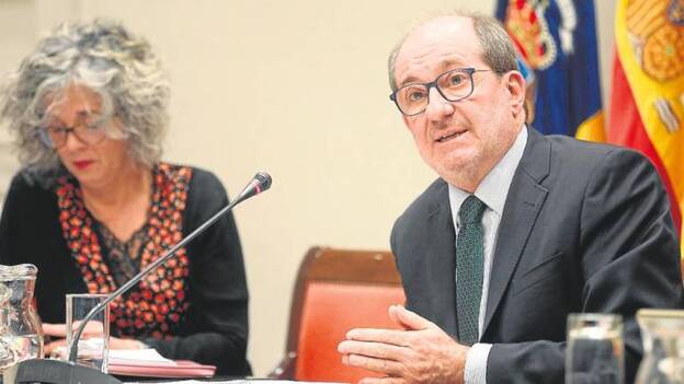 RTVC traslada al Parlamento que precisa de expertos en contratación