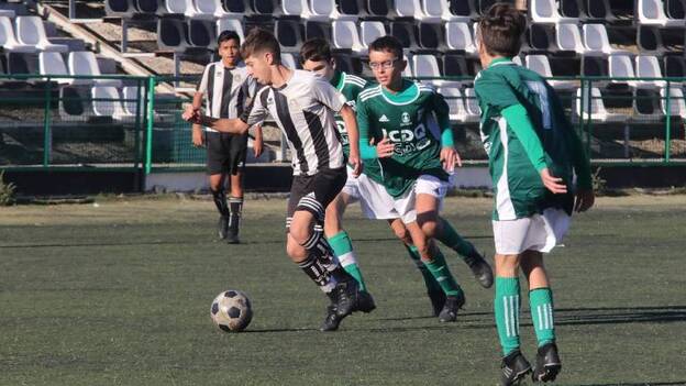 El Vecindario, empeñado en pelear todo