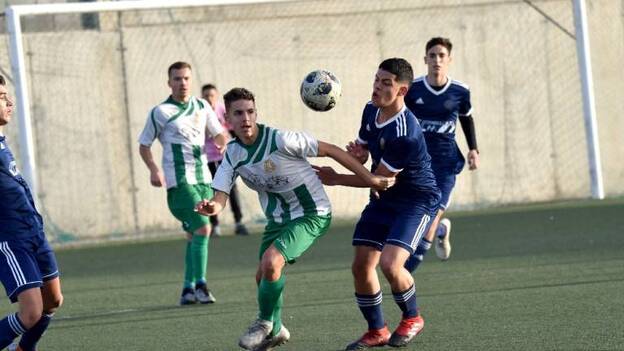 El Moya vence al Universitario y suma tres puntos casi vitales