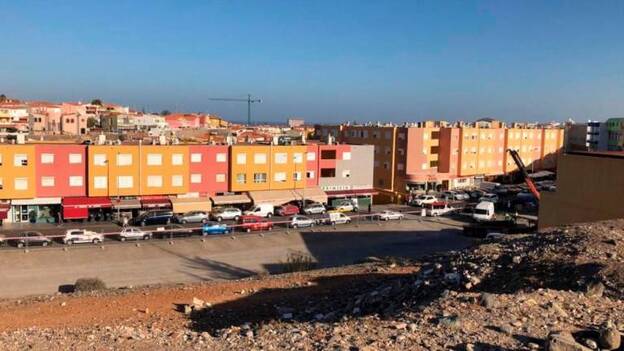 La falta de aparcamientos colapsa a diario San Fernando de Maspalomas