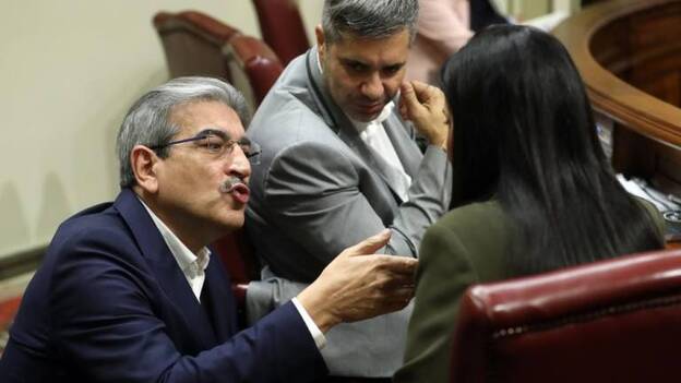 La bronca entre los grupos frena el nuevo reglamento de la Cámara