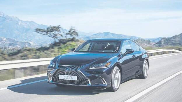 Nueva entrega de la berlina media de Lexus: ES 300h