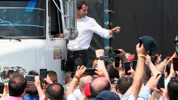 La ayuda humanitaria avanza a la frontera venezolana