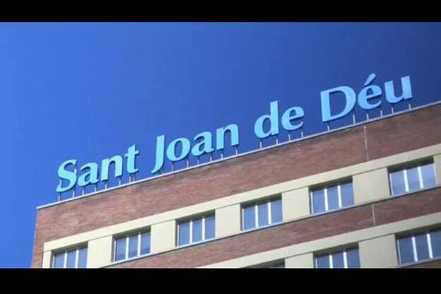 El Hospital Sant Joan de Déu opera del corazón a una bebé prematura de 1,3 kilos