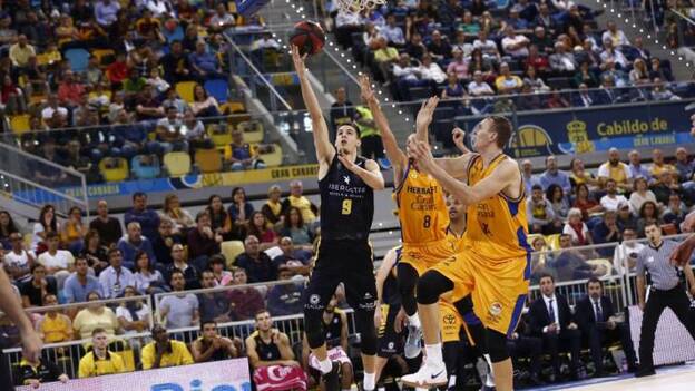 Un derbi para escapar del abismo