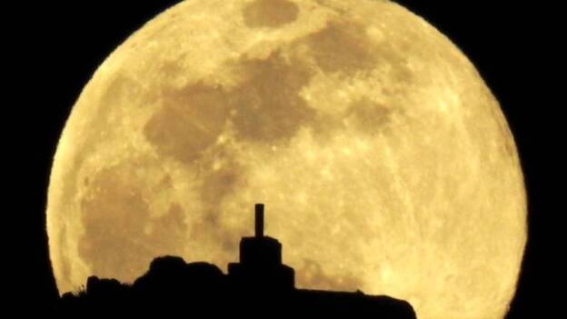 Las imágenes más espectaculares de la superluna de gusano