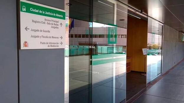 Piden 35 años de cárcel por enviar porno infantil a través de grupos de chat