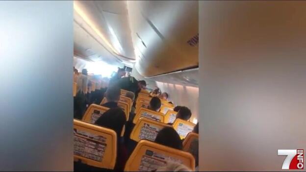 Echan a una borracha de un vuelo a Fuerteventura
