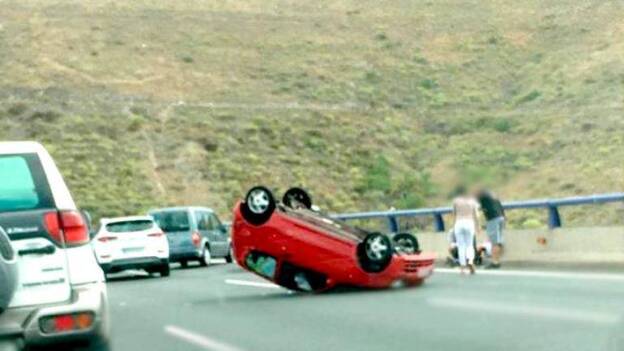 Retenciones en la capital tras un aparatoso accidente