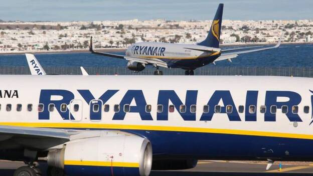Ryanair limita su operativa con la península a cuatro destinos