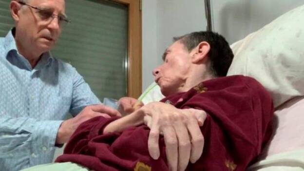 Detenido tras suministrar a su mujer en fase terminal una sustancia para ayudarle a morir