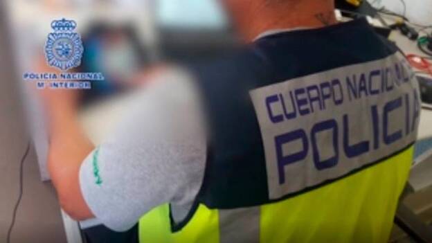 Detenidas 20 personas en una operación contra una red de intercambio de pornografía infantil a través de Internet