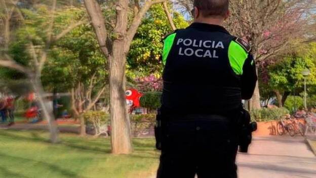 Investigan a una madre que dejó a su hijo solo en casa a la que regresó en estado de embriaguez