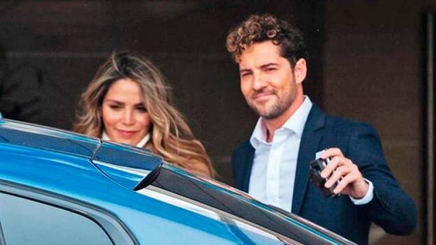 Rosanna y Bisbal vuelven a casa con Matteo