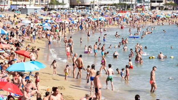 Canarias gana en un año 24.905 habitantes, el 66% de otros países