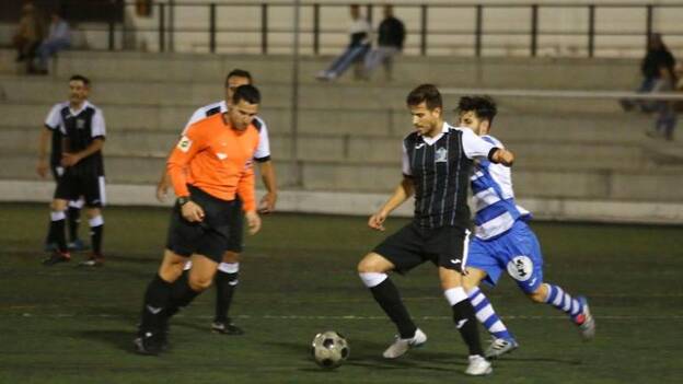 El Tinajo remonta ante el Tite y se clasifica