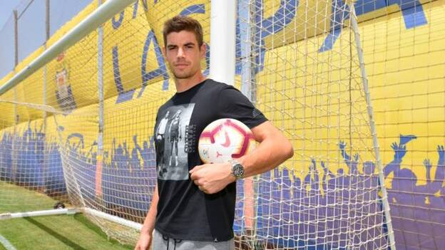 Raúl Fernández, operado con éxito de la fractura de rótula