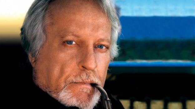 Vázquez Figueroa viaja 15.000 años en ‘Los bisontes de Altamira’