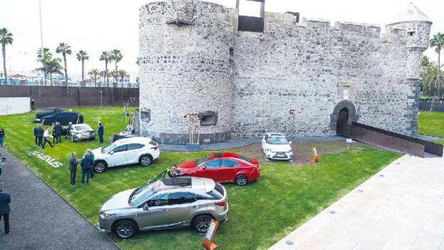 Lexus presentó en sociedad su renovada gama para Canarias