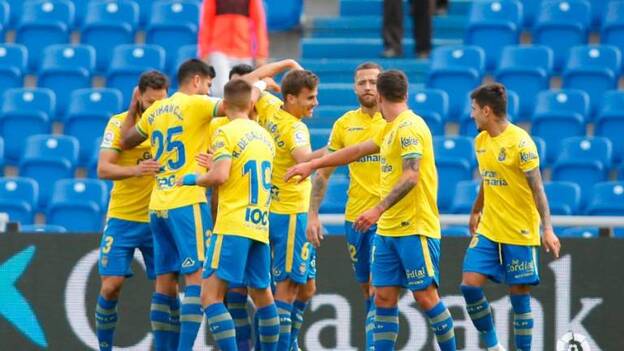 Las Palmas toma oxígeno antes del derbi (4-1)