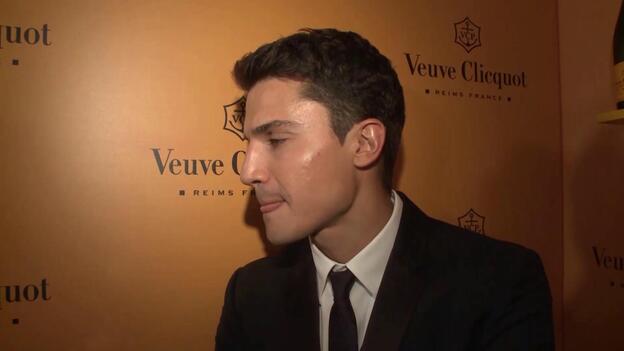 Álex González tiene nueva novia