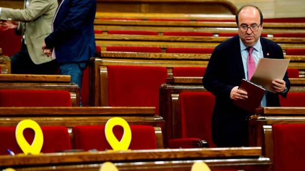 El Parlamento catalán rechaza que Iceta sea senador y bloquea que presida el Senado