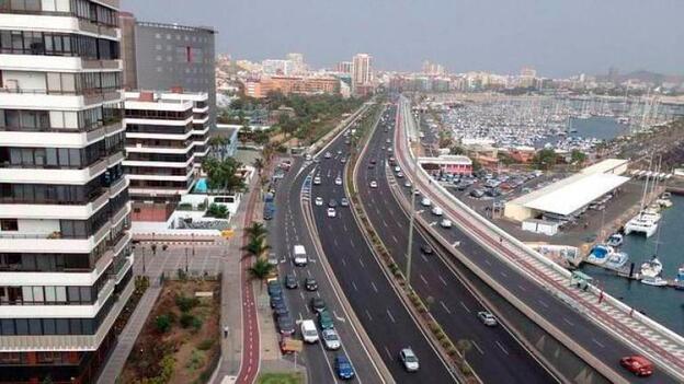 Costas permite un cuarto carril en la avenida marítima para la MetroGuagua