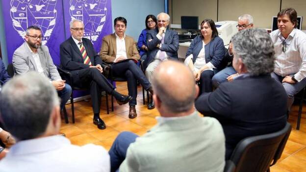 Constructores transmiten a Martín su hartazgo por las ocurrencias del Cabildo