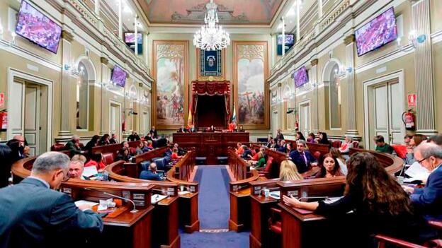 Canarias, unas elecciones históricas