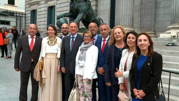 CC descarta la carambola del Congreso para pactar con el PSOE en Canarias