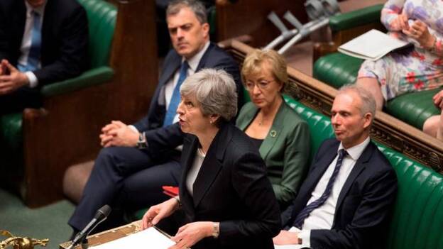 Theresa May se prepara para presentar su dimisión este viernes, según 'The Times'